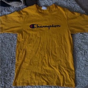 Champion t-shirt